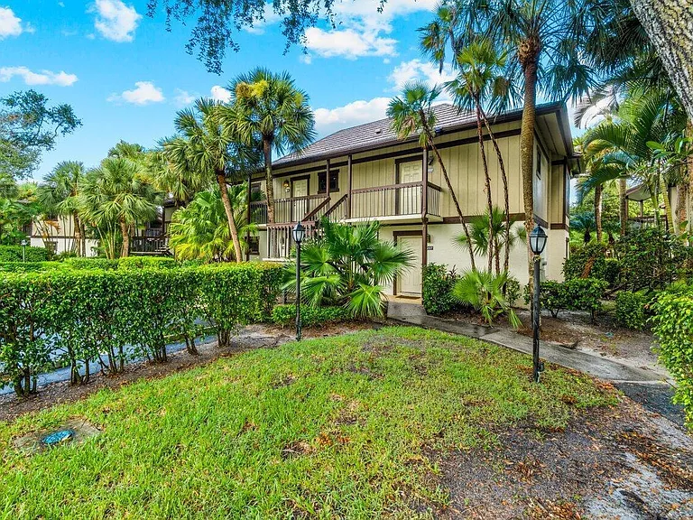 13334 Polo Club Rd #207 — Photo 18