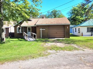 1893 Bobwhite Rd, Oscoda, MI 48750