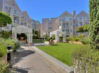550 Ortega Ave APT B327, Mountain View, CA 94040