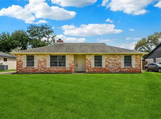 4315 Ravine Dr, Friendswood, TX 77546