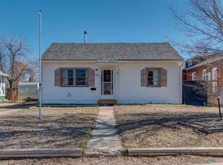 213 N Lowell St, Casper, WY 82601
