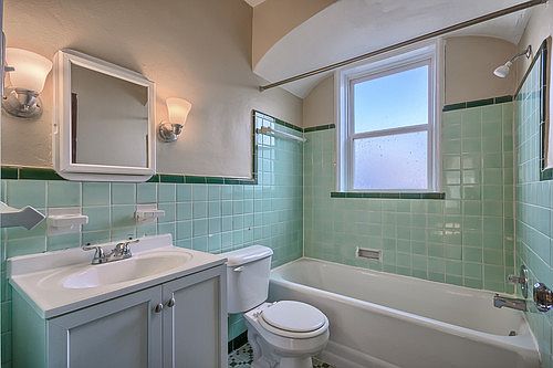 4th image of 5743 Chippewa St APT 1N