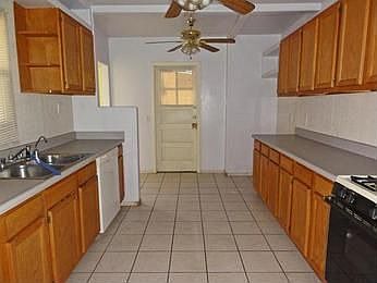 4th image of 129 E Las Flores Ave