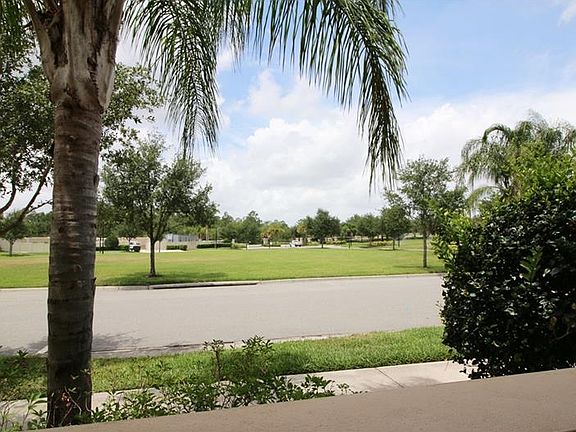 4th image of 11909 Bianca Ln