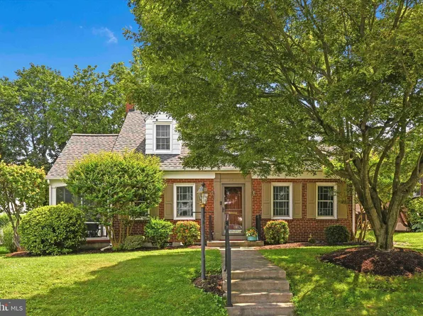 347 N 24th St, Camp Hill, PA 17011