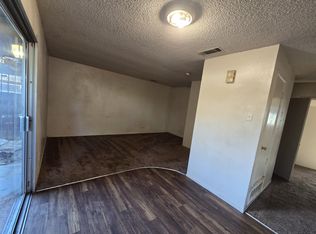 3378 E Sierra Madre Ave #B, Fresno, CA 93726