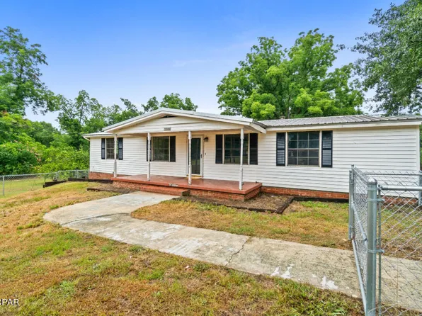 2349 Parrish St, Campbellton, FL 32426