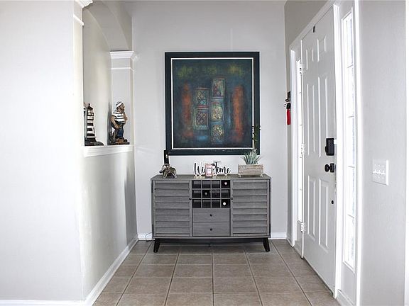 2nd image of 10228 Hunters Haven Blvd