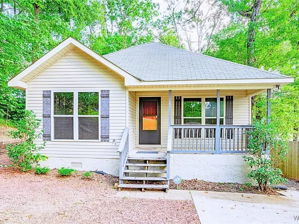 4615 Oak Meadow Dr, Northport, AL 35473