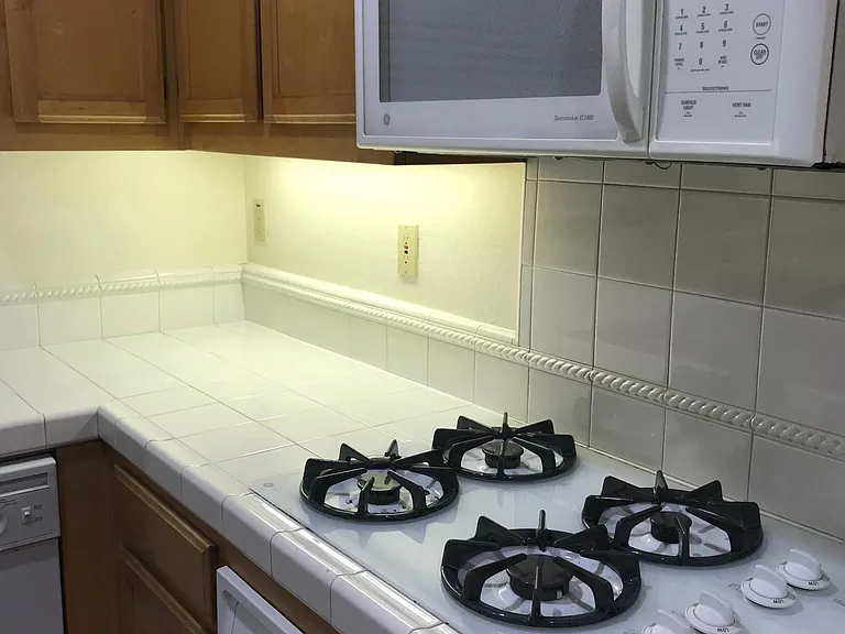 2607 Photinia Ct — Photo 16