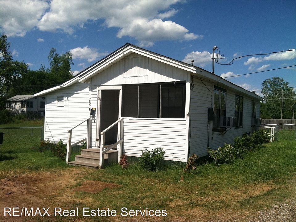 2nd image of 2801 Stafford St