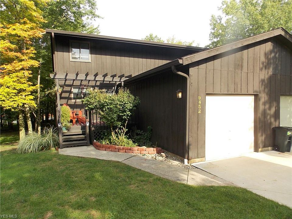 1st image of 9452 Madison Ln #113