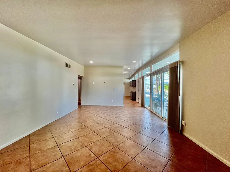 3663 E Paseo Barbara — Photo 15