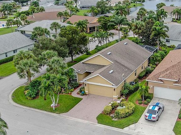 2nd image of 9219 Palm Island Cir
