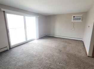 9700 S Karlov Ave APT 2E, Oak Lawn, IL 60453
