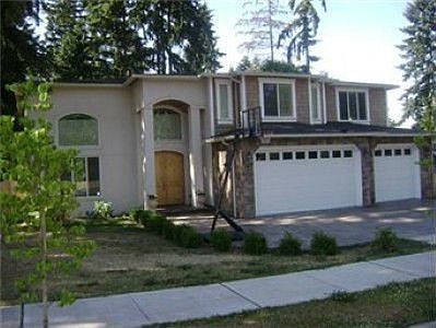 1st image of 10709 NE 46th St