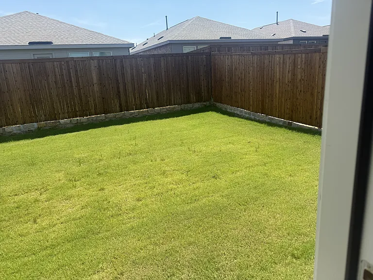 2069 Belgian Dr — Photo 19
