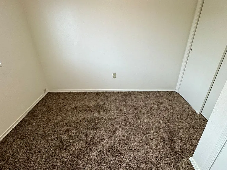10827 Ustick Rd #203 — Photo 22