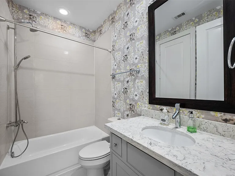 4045 Leeland St — Photo 7