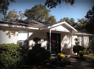 707 Sycamore St, Brenham, TX 77833