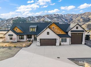 44 Mores Creek Rim Rd, Boise, ID 83716