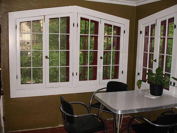 Breakfast Nook
