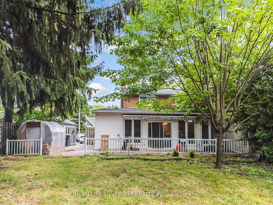 1st image of 62 Rosedale Ave W
