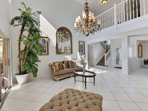 5th image of 10570 Bexley Boulevard