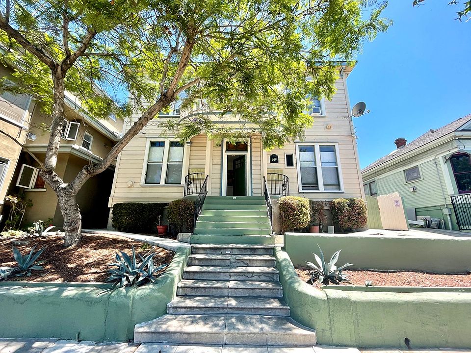 1st image of 849 22nd St Unit 3
