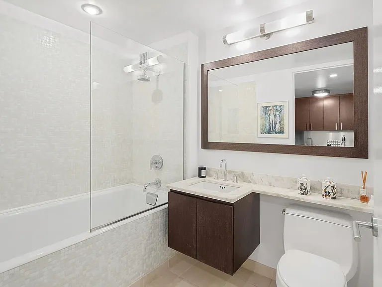40 W 31st St #16D — Photo 5