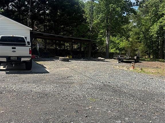 5th image of 185 Holland Rd