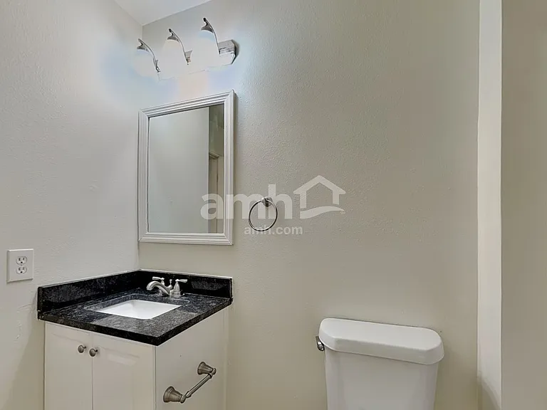 2738 Springstone Dr — Photo 19