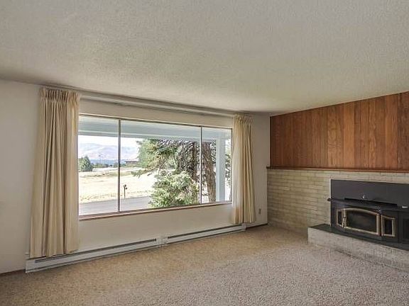 Upstair Living Room