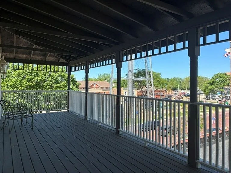 104 E Walworth Ave — Photo 12