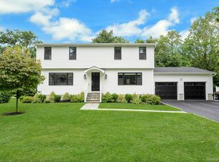 4 Melissa Dr, Ardsley, NY 10502