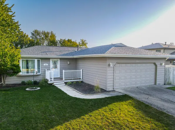 280 Kathy Dr, Bourbonnais, IL 60914