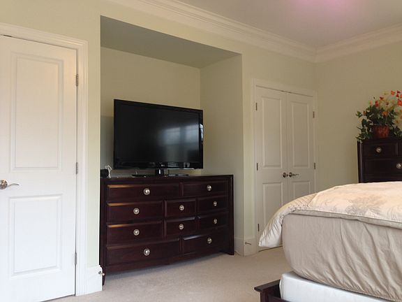 5th image of 501 Finsbury St
