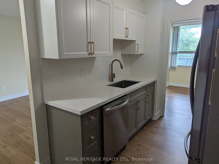 92 Church St S #311 — Photo 9