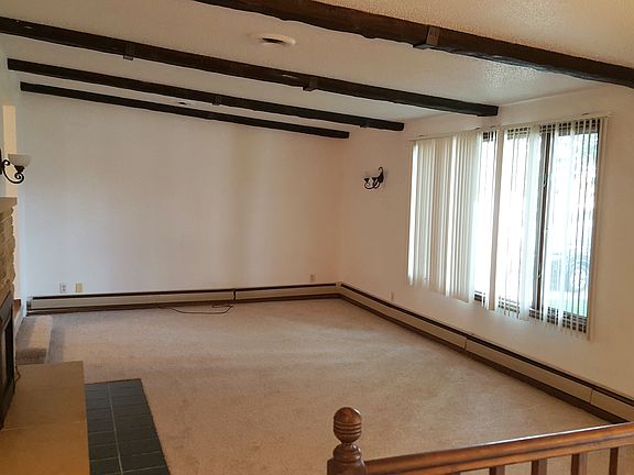 4th image of 615 22nd Ave