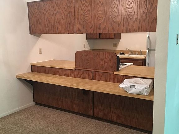 3rd image of 210 S 13th St APT 8
