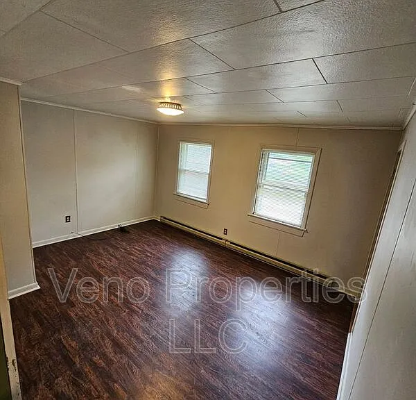 16-18 Division St #16-B — Photo 5