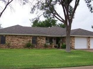 5719 Meadow Dr, San Angelo, TX 76903