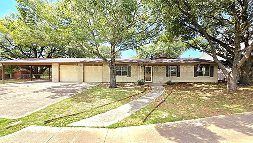 7609 Linkside St Photo 1