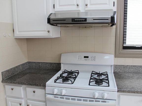 4th image of 509 3rd Ave #509