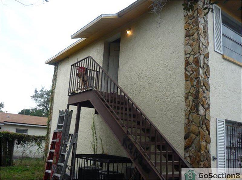 2nd image of 9419 N Brooks St APT B