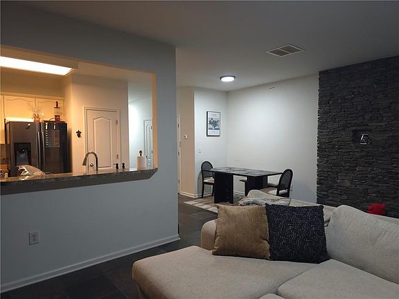 4th image of 5732 Singlebriar Ct