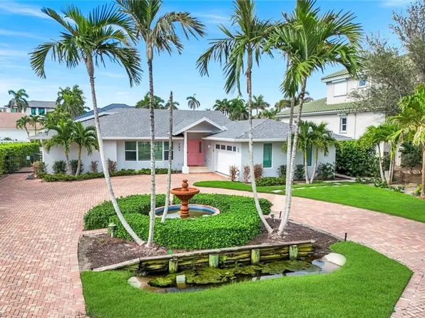 151 Bayview AVE, NAPLES, FL 34108