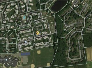 98 Artist Lake Dr, Middle Island, NY 11953