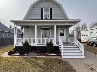 513 4th Ave W, Williston, ND 58801