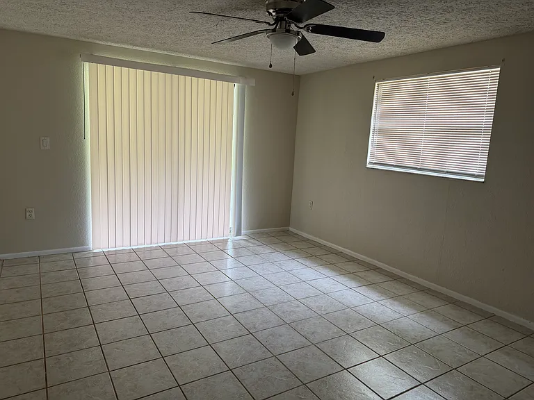 12435 Hudson Ave — Photo 8